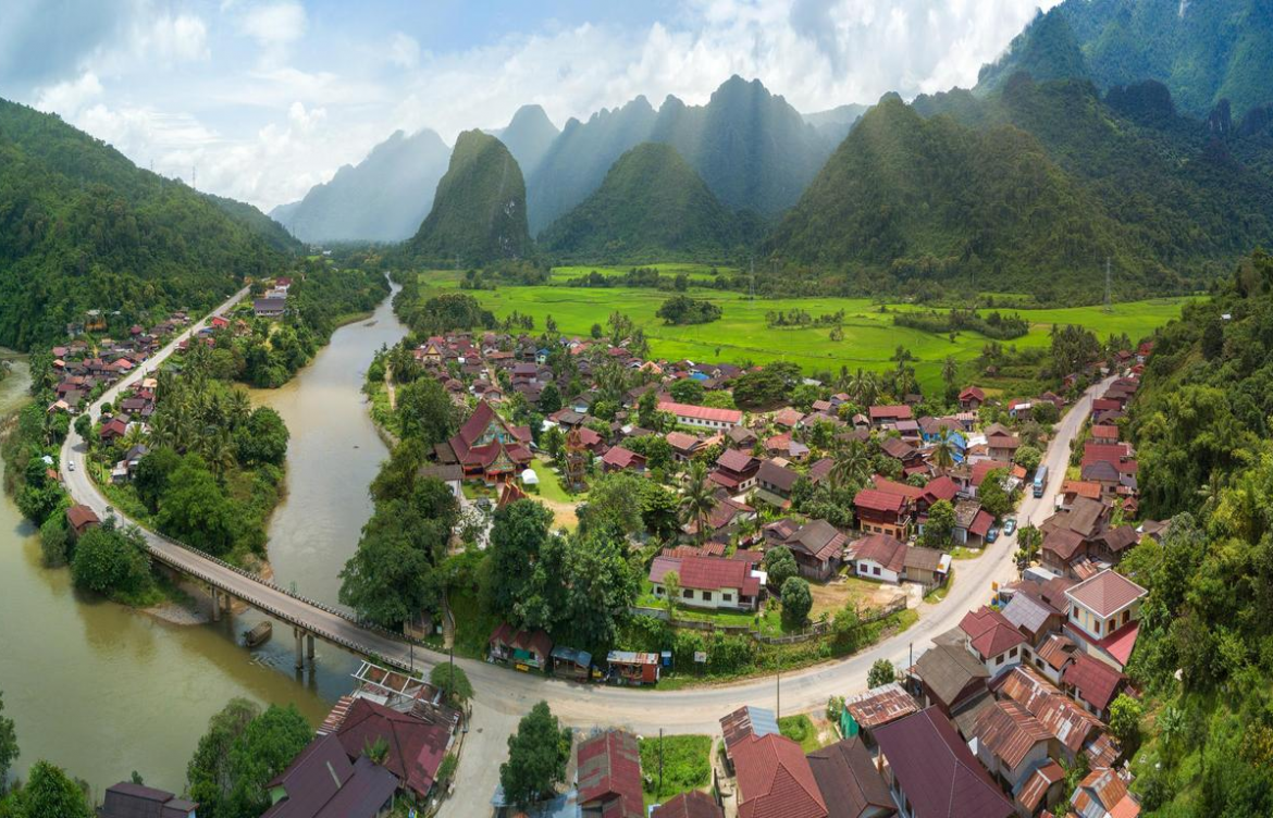 Vang Vieng: This is what tourists love here.